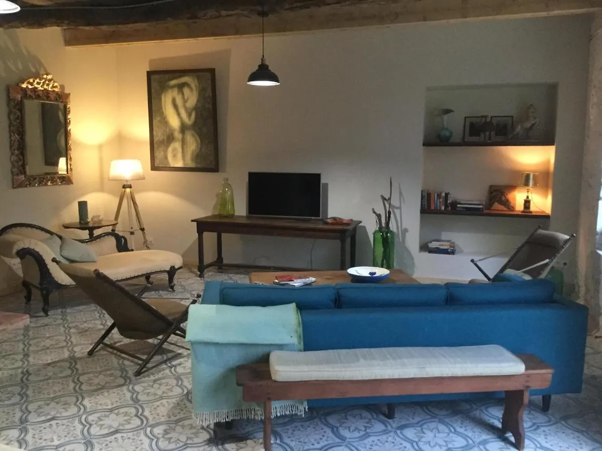 Guest house The Stables Gite At Chateau Mas De Pradie Foissac
